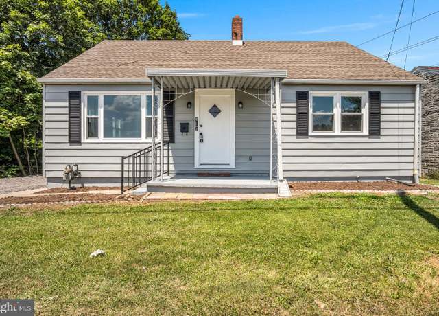 Property at 407 W Main St, Fayetteville, PA 17222, 3 beds, 1 bath