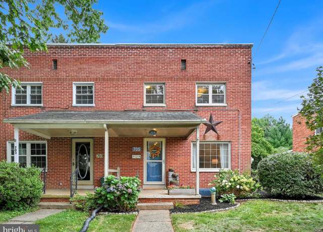 Property at 705 Skyline Dr, Lancaster, PA 17601, 3 beds, 1 bath