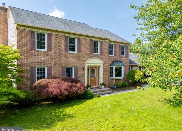 Property at 5054 Rainbow Ct, Allentown, PA 18106, 4 beds, 2.5 baths