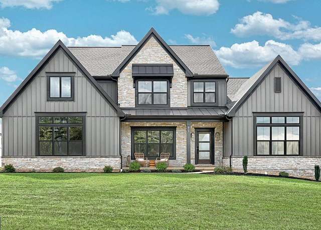 Property at 217 Dahlia Cir, Lebanon, PA 17042, 4 beds, 3.5 baths