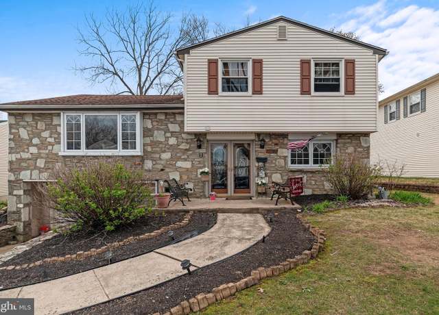 Property at 11997 Ferndale St, Philadelphia, PA 19116, 4 beds, 2.5 baths