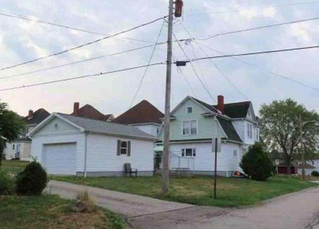 Property at 510 S Chestnut St, Scottdale, PA 15683, 4 beds, 2 baths