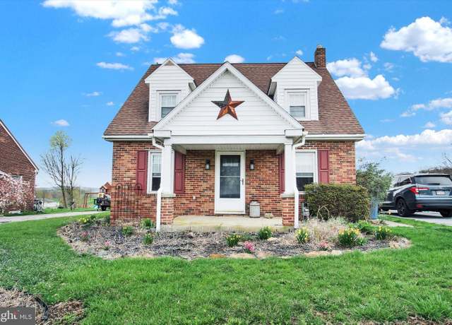 Property at 1437 Seven Valleys Rd, York, PA 17408, 2 beds, 2 baths