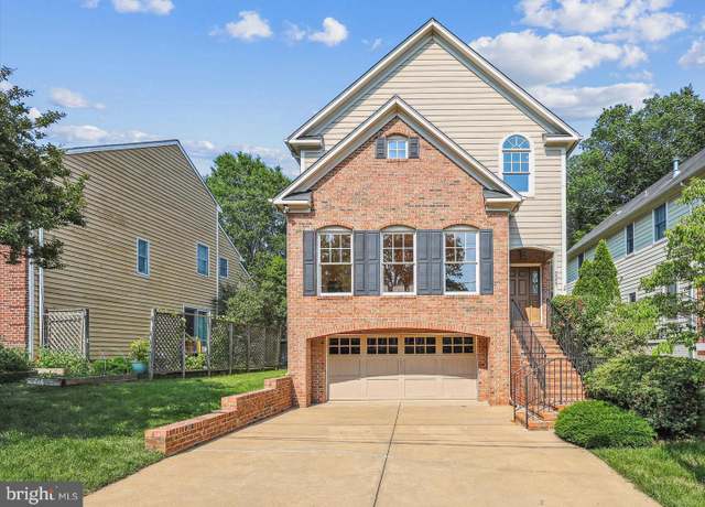 Property at 2227 N Albemarle St, Arlington, VA 22207, 4 beds, 3.5 baths