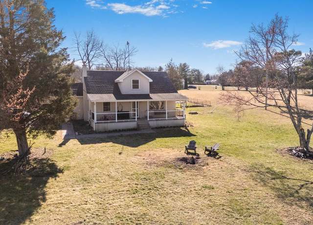 Property at 8999 Northwestern Pike, Gore, VA 22637, 4 beds, 2 baths
