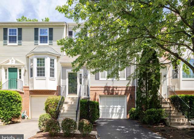 Property at 21586 Bankbarn Ter, Broadlands, VA 20148, 3 beds, 3 baths