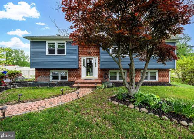 Property at 22 Melody Dr, Newark, DE 19702, 4 beds, 2 baths