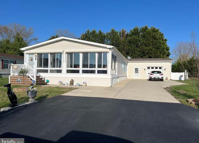 Property at 18 Kings Xing, Lewes, DE 19958, 3 beds, 2 baths