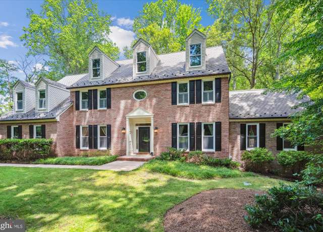 Property at 922 Malvern Hill Dr, Davidsonville, MD 21035, 4 beds, 4.5 baths