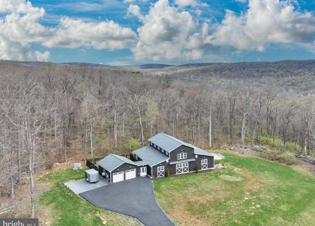 Property at 13974 Brown Rd, Smithsburg, MD 21783, 3 beds, 2.5 baths
