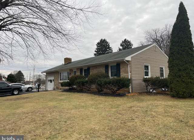 Property at 951 Noland Dr, Hagerstown, MD 21740, 4 beds, 3 baths