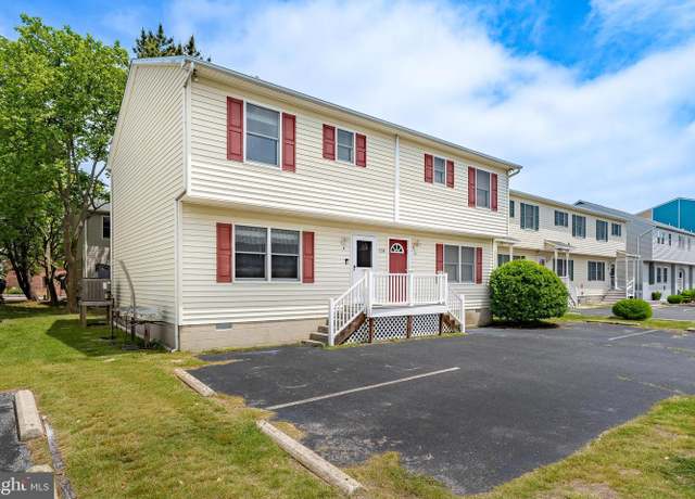 Property at 158 Jamestown Rd #1, Ocean City, MD 21842, 3 beds, 2.5 baths