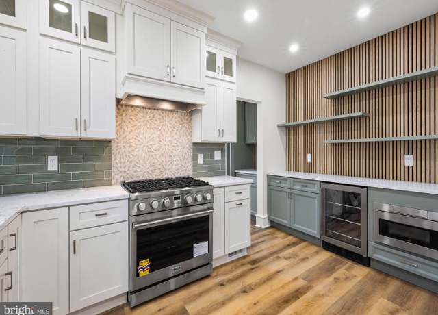 Property at 713 Main St, Riverton, NJ 08077, 6 beds, 3 baths