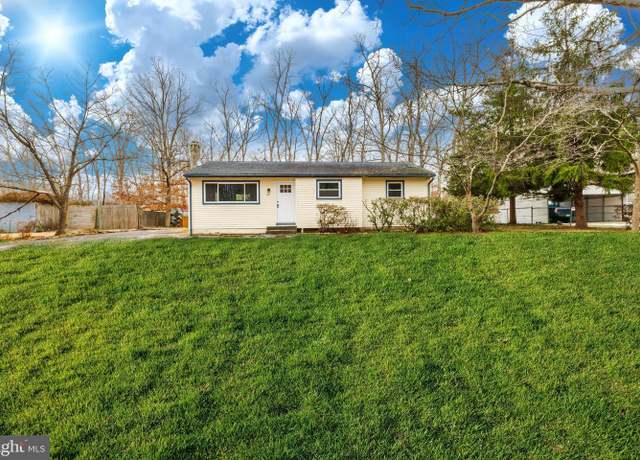 Property at 168 Bentwood Dr, Malaga, NJ 08328, 3 beds, 1 bath