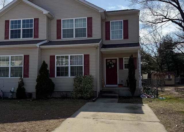 Property at 430 Broad St, Swedesboro, NJ 08085, 3 beds, 2.5 baths