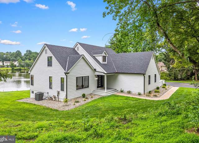 Property at 9 W Shore Ct, Landenberg, PA 19350, 4 beds, 3.5 baths