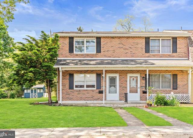 Property at 525 Mountain View Rd, Middletown, PA 17057, 2 beds, 1.5 baths