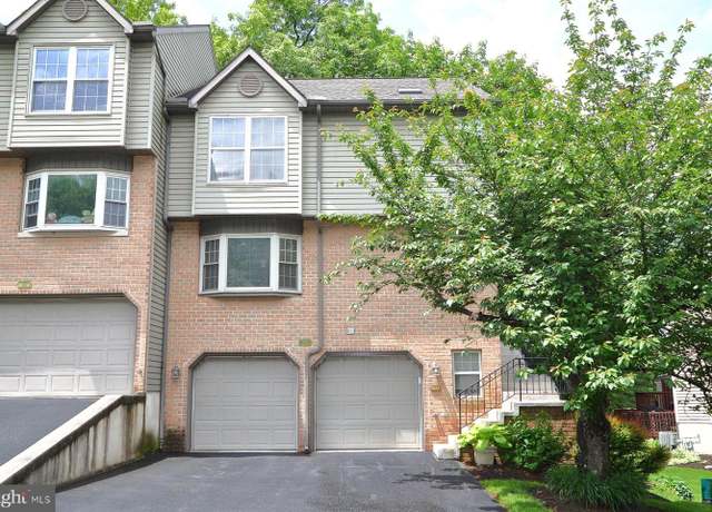 Property at 114 River Bend Park, Lancaster, PA 17602, 2 beds, 1.5 baths