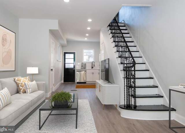 Property at 2122 S Chadwick St, Philadelphia, PA 19145, 3 beds, 2 baths