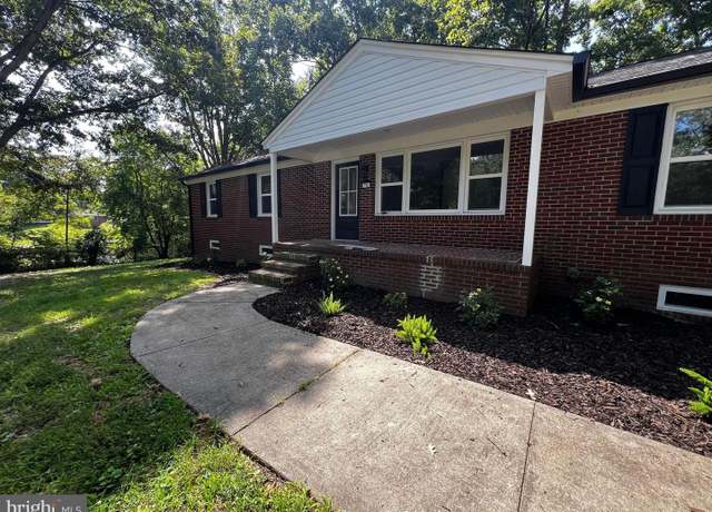 Property at 716 Old Wagner Rd, Petersburg, VA 23805, 3 beds, 2 baths