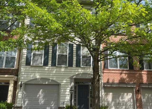 Property at 12205 Desoto Falls Ct, Bristow, VA 20136, 3 beds, 3 baths
