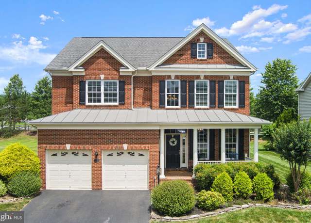 Property at 15224 Grigsby Pl, Haymarket, VA 20169, 4 beds, 4.5 baths