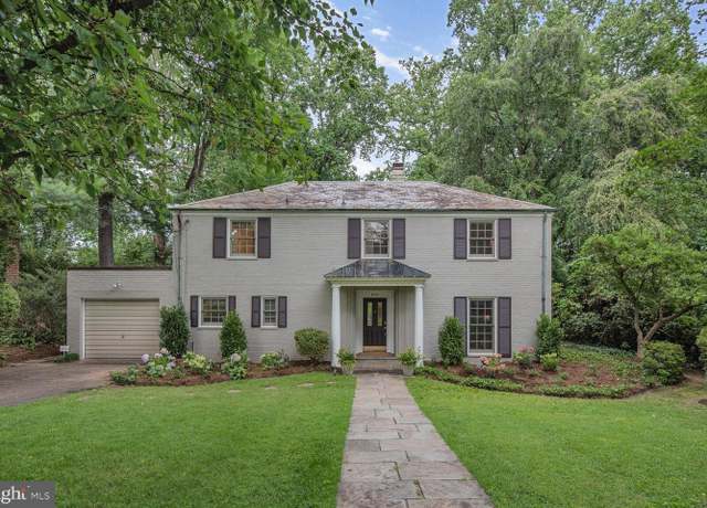 Property at 9701 W Bexhill Dr, Kensington, MD 20895, 4 beds, 3.5 baths