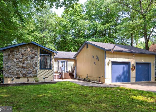 Property at 35 Greenwood Ln, Ocean Pines, MD 21811, 3 beds, 2 baths