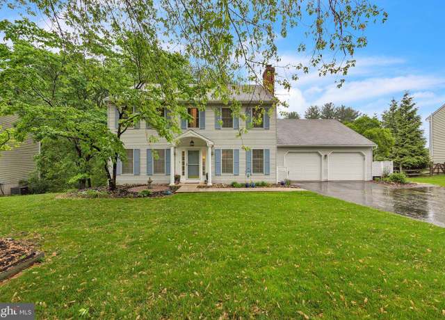 Property at 304 Bishop Morgan Ct, Downingtown, PA 19335, 6 beds, 4.5 baths