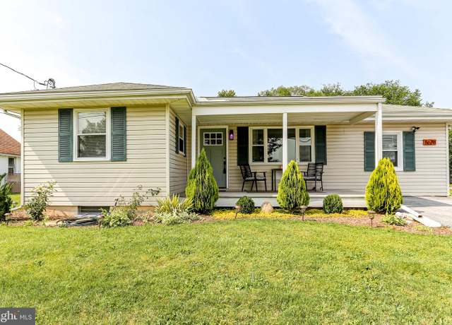 Property at 8678 Paxton St, Hummelstown, PA 17036, 2 beds, 1.5 baths