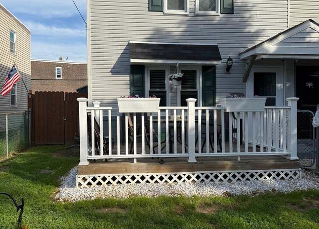 Property at 4205 W 5th St, Trainer, PA 19061, 3 beds, 1.5 baths