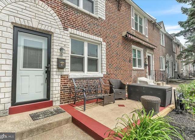 Property at 417 Seven Oaks Dr, Clifton Heights, PA 19018, 3 beds, 2 baths