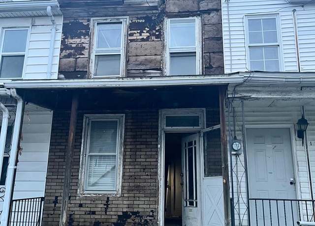 Property at 115 N Locust St, Mount Carmel, PA 17851, 2 beds, 1 bath
