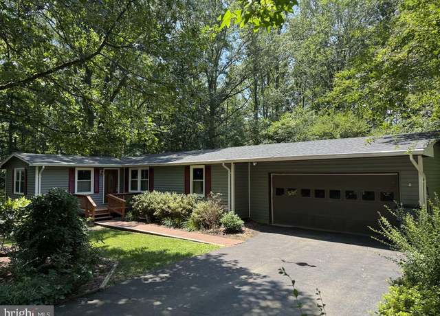 Property at 15 Ridge Rd, Stafford, VA 22556, 3 beds, 2 baths