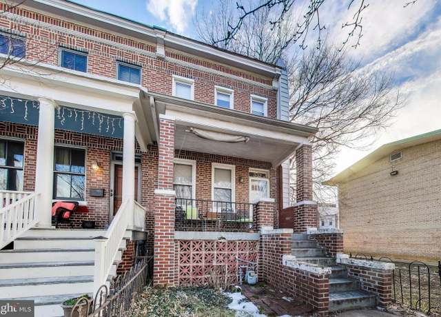 Property at 332 13th St SE, Washington, DC 20003, 2 beds, 2 baths