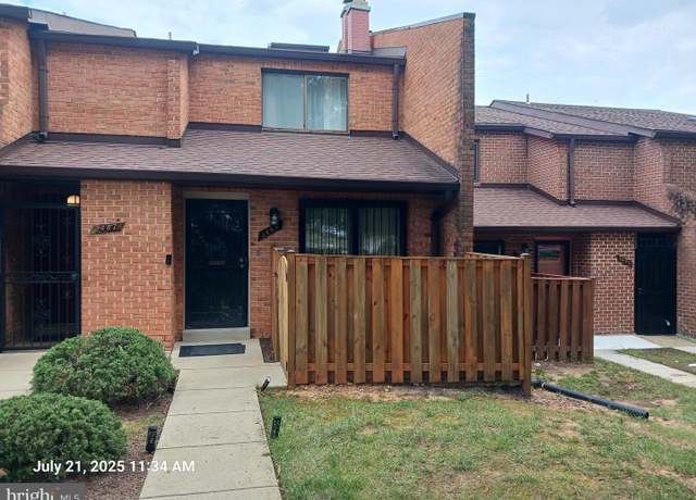 Property at 3489 Summit Ct NE #3489, Washington, DC 20018, 2 beds, 1 bath