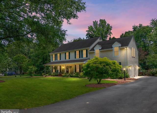 Property at 107 Tarks Ln, Severna Park, MD 21146, 4 beds, 4 baths
