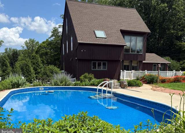 Property at 6608 Cherry Hill Rd, Baldwin, MD 21013, 5 beds, 3.5 baths