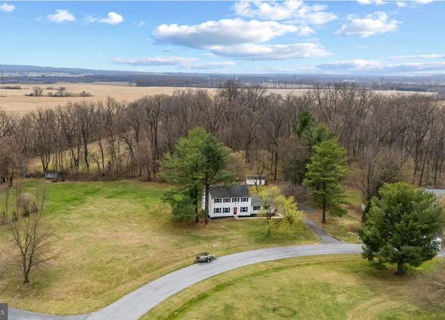 Property at 5831 Woodwinds Cir, Frederick, MD 21703, 4 beds, 2.5 baths