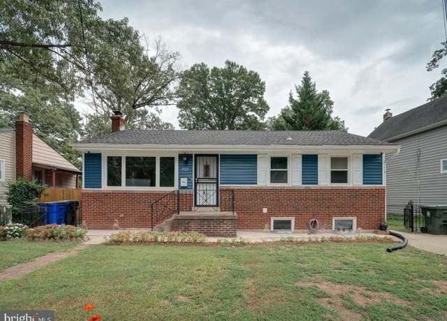 Property at 9517 51st Ave, College Park, MD 20740, 6 beds, 2 baths