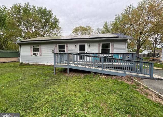 Property at 1903 Churchhill Ln, Chester, MD 21619, 4 beds, 3 baths