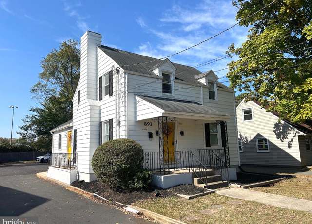 Property at 893 Parkway Ave, Ewing, NJ 08618, 2 beds
