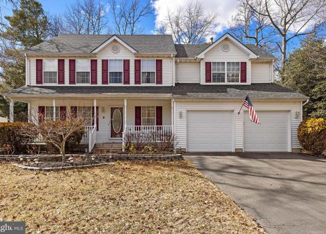Property at 8 Sycamore Dr, Little Egg Harbor Twp, NJ 08087, 3 beds, 2.5 baths