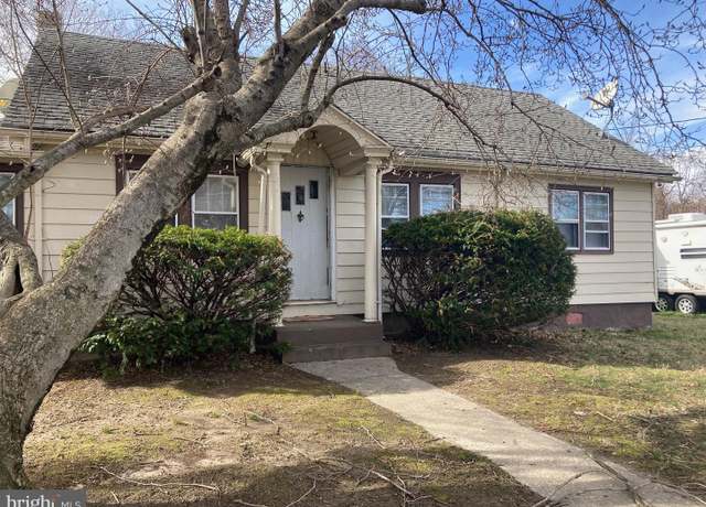 Property at 91 Yorke St, Salem, NJ 08079, 2 beds, 1 bath