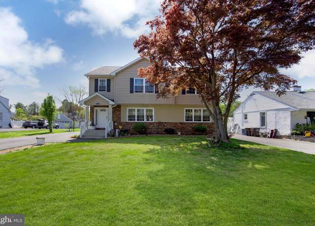 Property at 1334 Cornwells Ave, Bensalem, PA 19020, 4 beds, 3 baths