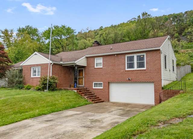Property at 514 E Guardlock Dr, Lock Haven, PA 17745, 3 beds, 2 baths