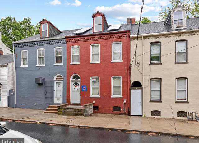 Property at 133 Chester St, Lancaster, PA 17602, 4 beds, 1 bath