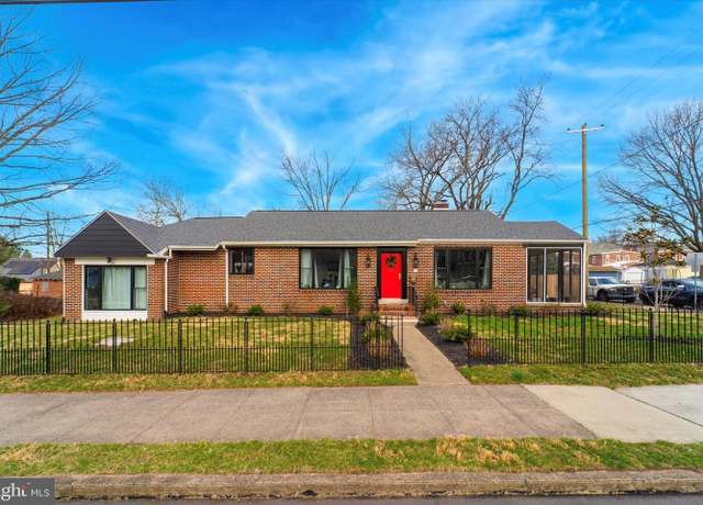 Property at 535 N Franklin St, Pottstown, PA 19464, 3 beds, 2 baths