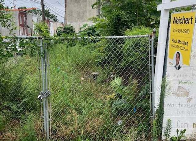 Property at 430 E Cambria St, Philadelphia, PA 19134