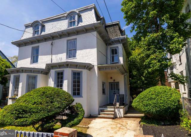 Property at 113 W Queen Ln, Philadelphia, PA 19144, 6 beds, 3 baths